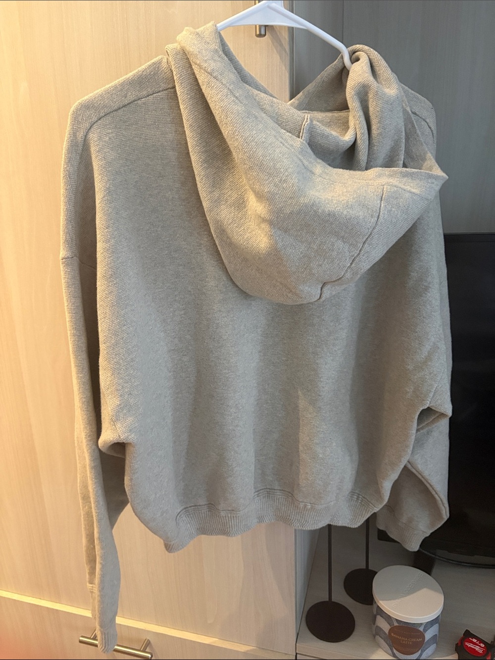 Favorite Daughter | The Cropped Fatigue Sisters Hoodie - Picture 4 of 4